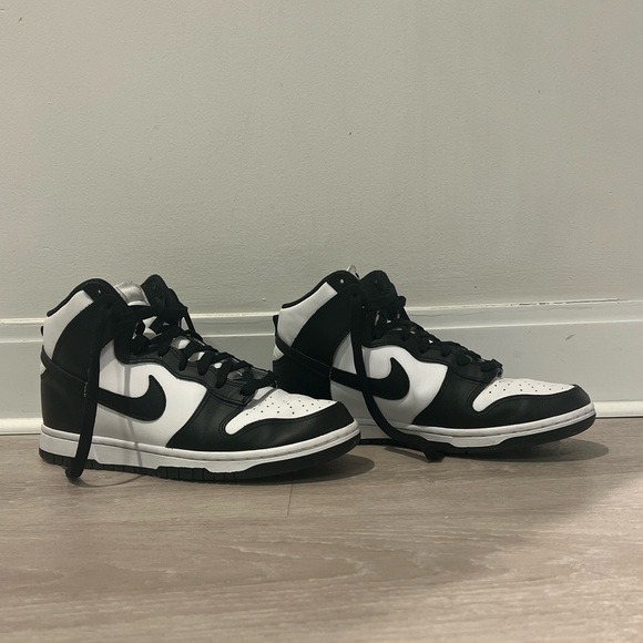 Nike Dunk High Retro - Picture 3 of 6